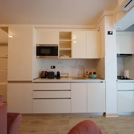 Cataleya Seaview Infinity Apartment Navodari